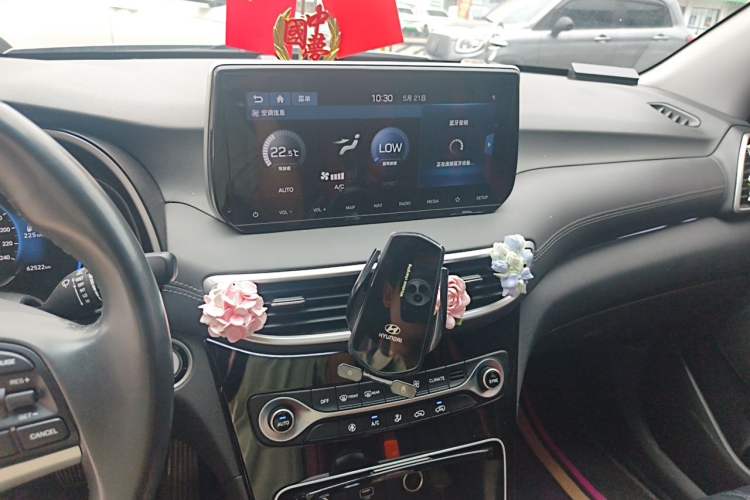 Used Hyundai Tucson 2019 280TGDi Dual-Clutch Two-Wheel Drive Fashion Edition China VI Standard Audio And AC Panel