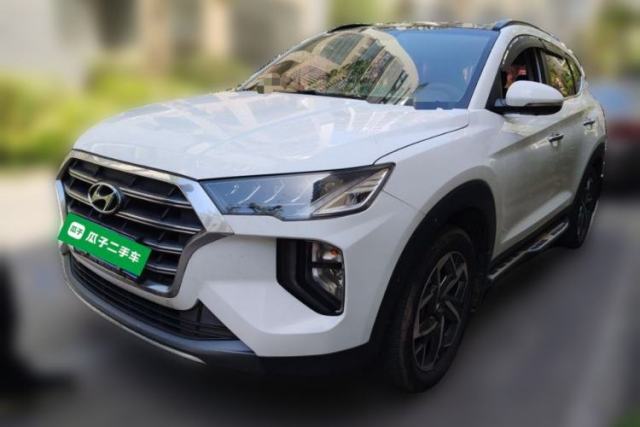 Used Hyundai Tucson 2019 280TGDi Dual-Clutch Two-Wheel Drive Fashion Edition China VI Standard
