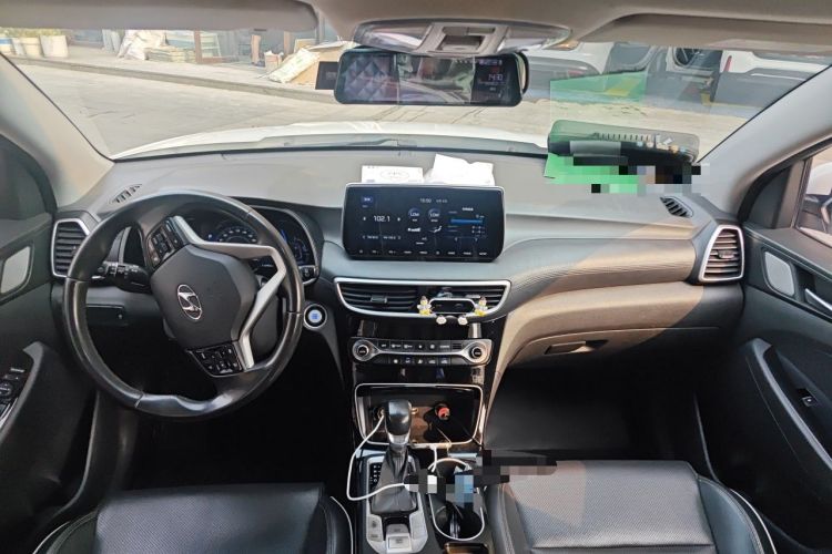 Used Hyundai Tucson 2019 280TGDi Dual-Clutch Two-Wheel Drive Fashion Edition China VI Standard Center Console