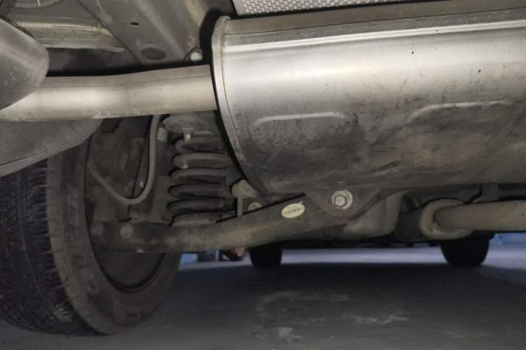Used Hyundai Tucson 2019 280TGDi Dual-Clutch Two-Wheel Drive Fashion Edition China VI Standard Chassis Rear Left