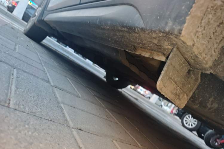 Used Hyundai Tucson 2019 280TGDi Dual-Clutch Two-Wheel Drive Fashion Edition China V Standard Chassis Rear Left