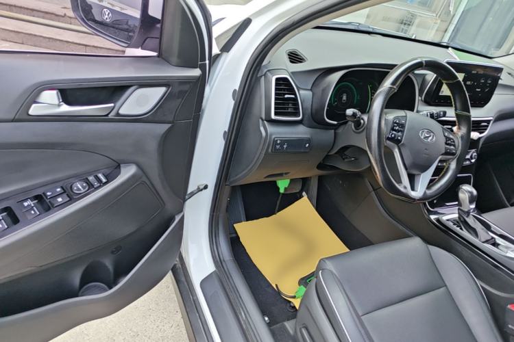 Used Hyundai Tucson 2019 280TGDi Dual-Clutch Two-Wheel Drive Smart Connect Version China V Standard Driver Seat