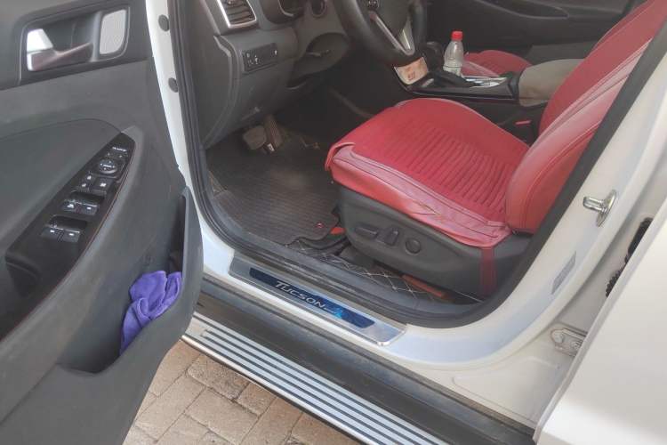 Used Hyundai Tucson 2019 280TGDi Dual-Clutch Two-Wheel Drive Smart Connect Version China VI Driver Seat