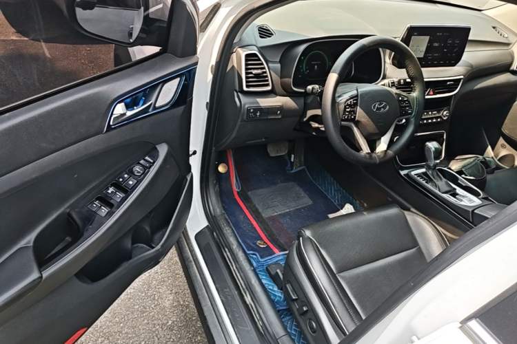 Used Hyundai Tucson 2019 280TGDi Dual-Clutch Two-Wheel Drive Smart Connect Version China VI Driver Seat