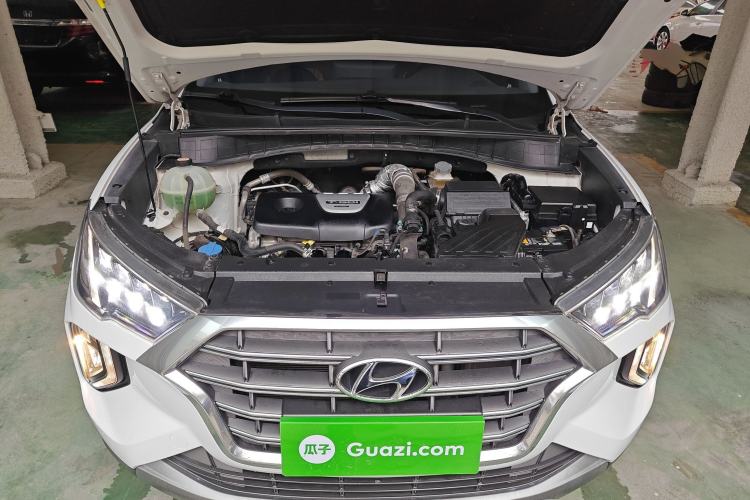 Used Hyundai Tucson 2019 280TGDi Dual-Clutch Two-Wheel Drive Fashion Edition China VI Standard Engine Bay