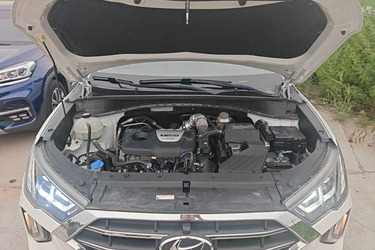 Used Hyundai Tucson 2019 280TGDi Dual-Clutch Two-Wheel Drive Smart Connect Version China V Standard Engine Bay
