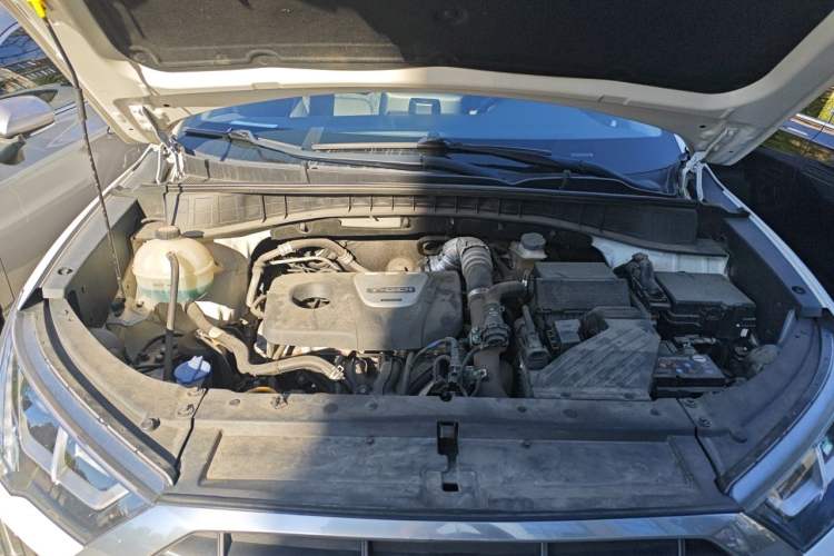 Used Hyundai Tucson 2019 280TGDi Dual-Clutch Two-Wheel Drive Luxury Edition China V Standard Engine Bay