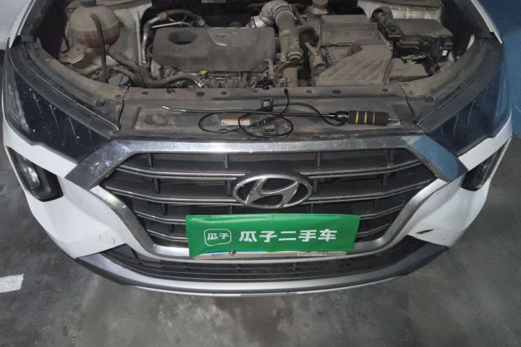 Used Hyundai Tucson 2019 280TGDi Dual-Clutch Two-Wheel Drive Fashion Edition China VI Standard Engine Bay