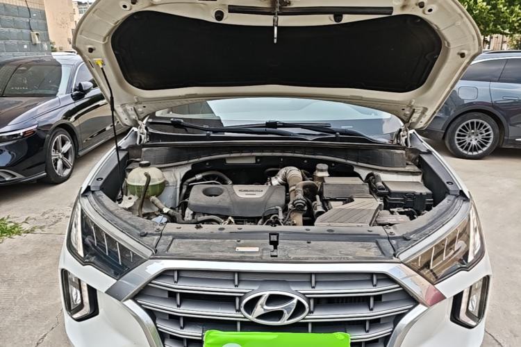 Used Hyundai Tucson 2019 280TGDi Dual-Clutch Two-Wheel Drive Fashion Edition China V Standard Engine Bay