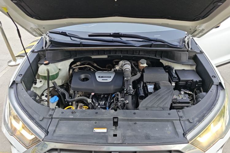 Used Hyundai Tucson 2019 280TGDi Dual-Clutch Two-Wheel Drive Smart Connect Version China V Standard Engine Bay