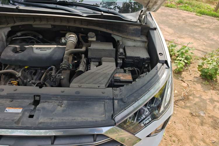 Used Hyundai Tucson 2019 280TGDi Dual-Clutch Two-Wheel Drive Fashion Edition China VI Standard Engine Bay Left