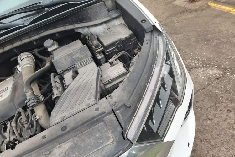 Used Hyundai Tucson 2019 280TGDi Dual-Clutch Two-Wheel Drive Fashion Edition China V Standard Engine Bay Left