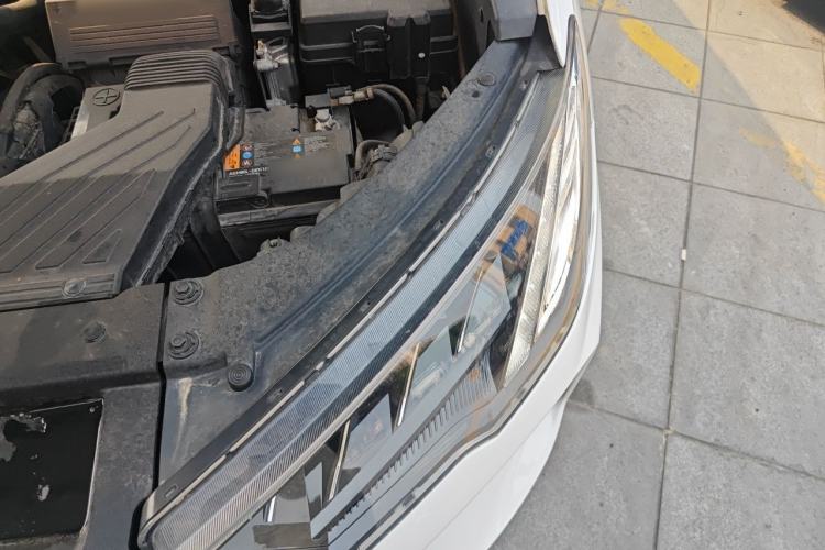 Used Hyundai Tucson 2019 280TGDi Dual-Clutch Two-Wheel Drive Fashion Edition China VI Standard Engine Bay Left