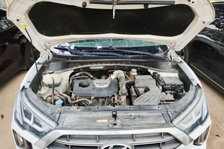 Used Hyundai Tucson 2019 280TGDi Dual-Clutch Two-Wheel Drive Luxury Edition China V Standard Engine Bay