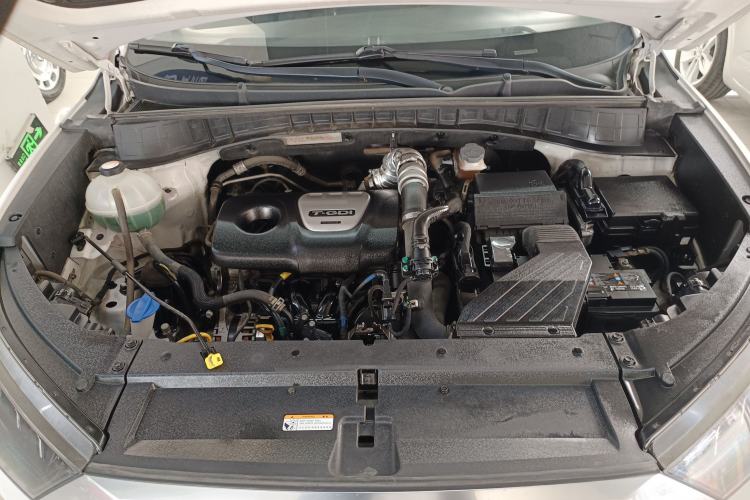Used Hyundai Tucson 2019 280TGDi Dual-Clutch Two-Wheel Drive Fashion Edition China VI Standard Engine Bay