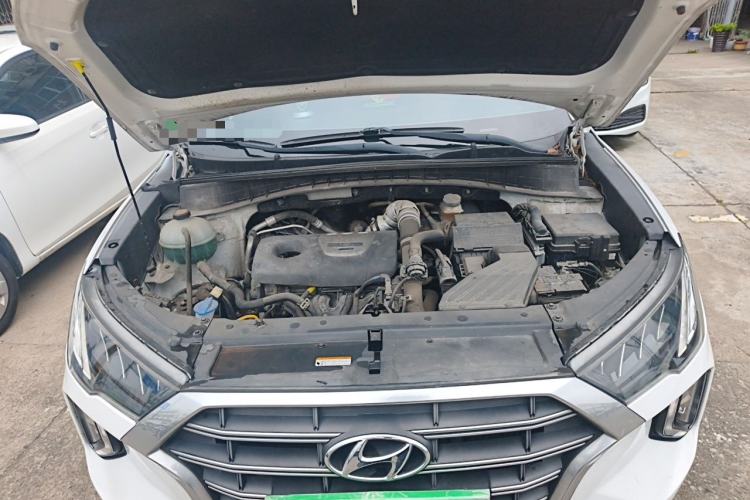Used Hyundai Tucson 2019 280TGDi Dual-Clutch Two-Wheel Drive Fashion Edition China VI Standard Engine Bay
