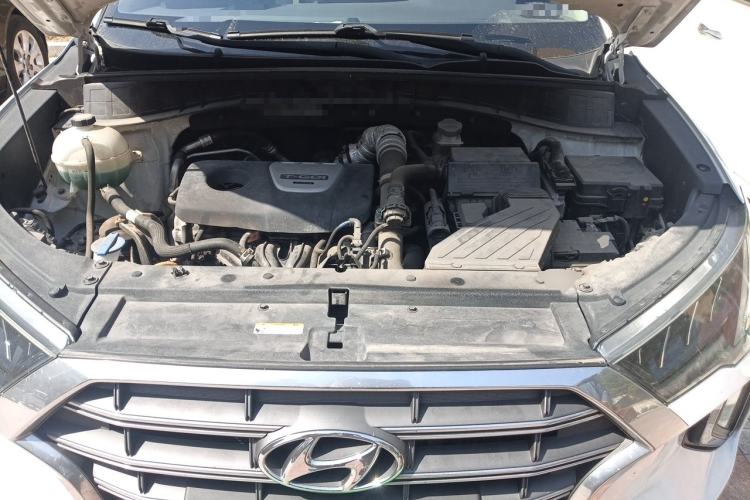 Used Hyundai Tucson 2019 280TGDi Dual-Clutch Two-Wheel Drive Fashion Edition China V Standard Engine Bay