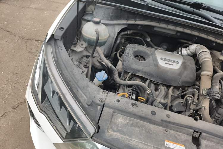Used Hyundai Tucson 2019 280TGDi Dual-Clutch Two-Wheel Drive Fashion Edition China V Standard Engine Bay Right