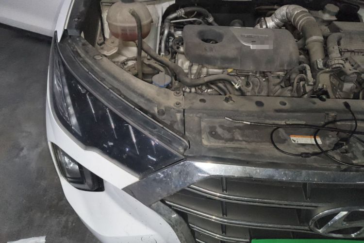 Used Hyundai Tucson 2019 280TGDi Dual-Clutch Two-Wheel Drive Fashion Edition China VI Standard Engine Bay Right