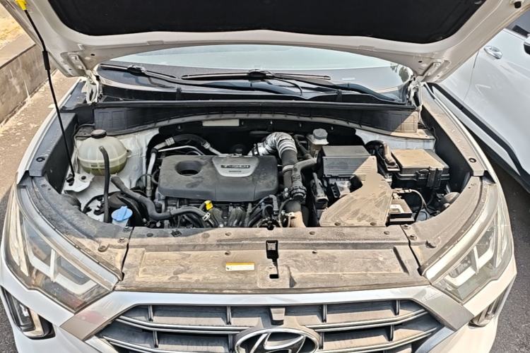 Used Hyundai Tucson 2019 280TGDi Dual-Clutch Two-Wheel Drive Smart Connect Version China VI Engine Bay