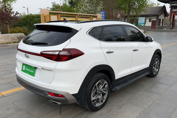 Used Hyundai Tucson 2019 280TGDi Dual-Clutch Two-Wheel Drive Fashion Edition China VI Standard Exterior 1