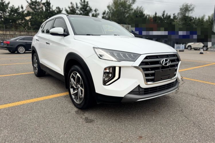 Used Hyundai Tucson 2019 280TGDi Dual-Clutch Two-Wheel Drive Fashion Edition China VI Standard Exterior 1