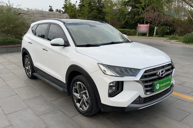 Used Hyundai Tucson 2019 280TGDi Dual-Clutch Two-Wheel Drive Fashion Edition China VI Standard Exterior 2