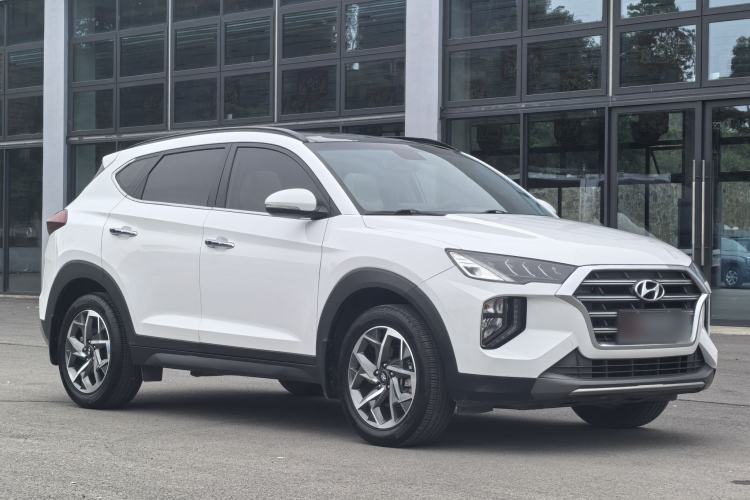 Used Hyundai Tucson 2019 280TGDi Dual-Clutch Two-Wheel Drive Fashion Edition China V Standard Exterior 2