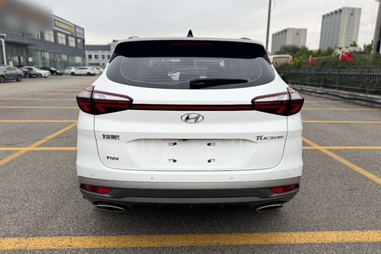 Used Hyundai Tucson 2019 280TGDi Dual-Clutch Two-Wheel Drive Fashion Edition China VI Standard Exterior 2