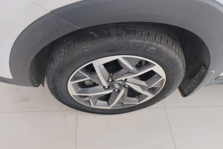 Used Hyundai Tucson 2019 280TGDi Dual-Clutch Two-Wheel Drive Smart Connect Version China VI Exterior 3