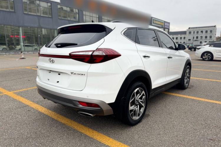 Used Hyundai Tucson 2019 280TGDi Dual-Clutch Two-Wheel Drive Fashion Edition China VI Standard Exterior 3