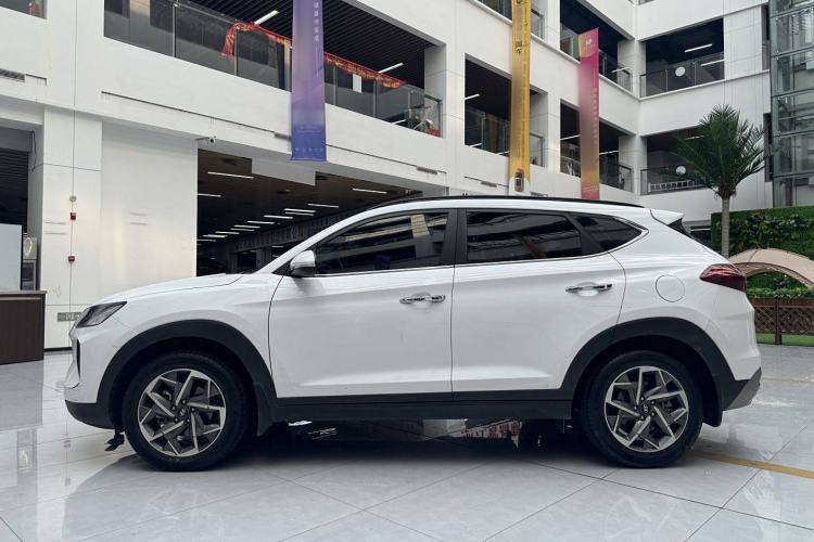 Used Hyundai Tucson 2019 280TGDi Dual-Clutch Two-Wheel Drive Fashion Edition China VI Standard Exterior 4