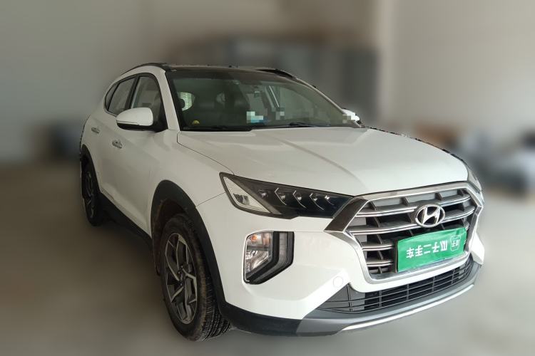 Used Hyundai Tucson 2019 280TGDi Dual-Clutch Two-Wheel Drive Luxury Edition China V Standard Front Right 45 Deg