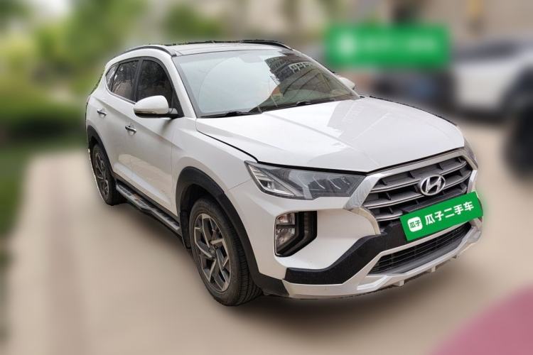 Used Hyundai Tucson 2019 280TGDi Dual-Clutch Two-Wheel Drive Fashion Edition China V Standard Front Right 45 Deg