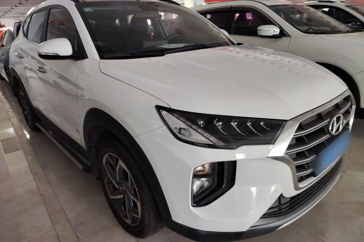 Used Hyundai Tucson 2019 280TGDi Dual-Clutch Two-Wheel Drive Fashion Edition China VI Standard Front Right 45 Deg