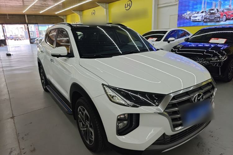 Used Hyundai Tucson 2019 280TGDi Dual-Clutch Two-Wheel Drive Fashion Edition China V Standard Front Right 45 Deg