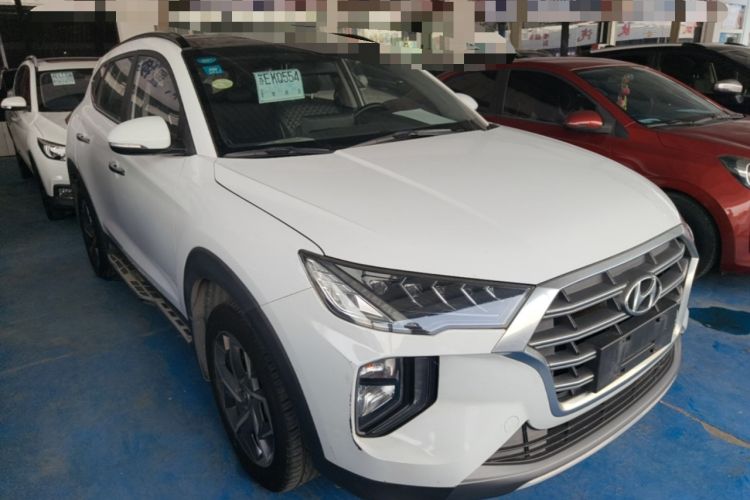 Used Hyundai Tucson 2019 280TGDi Dual-Clutch Two-Wheel Drive Fashion Edition China VI Standard Front Right 45 Deg