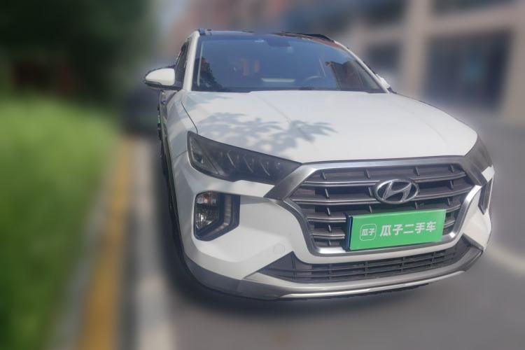 Used Hyundai Tucson 2019 280TGDi Dual-Clutch Two-Wheel Drive Fashion Edition China V Standard Front Right 45 Deg