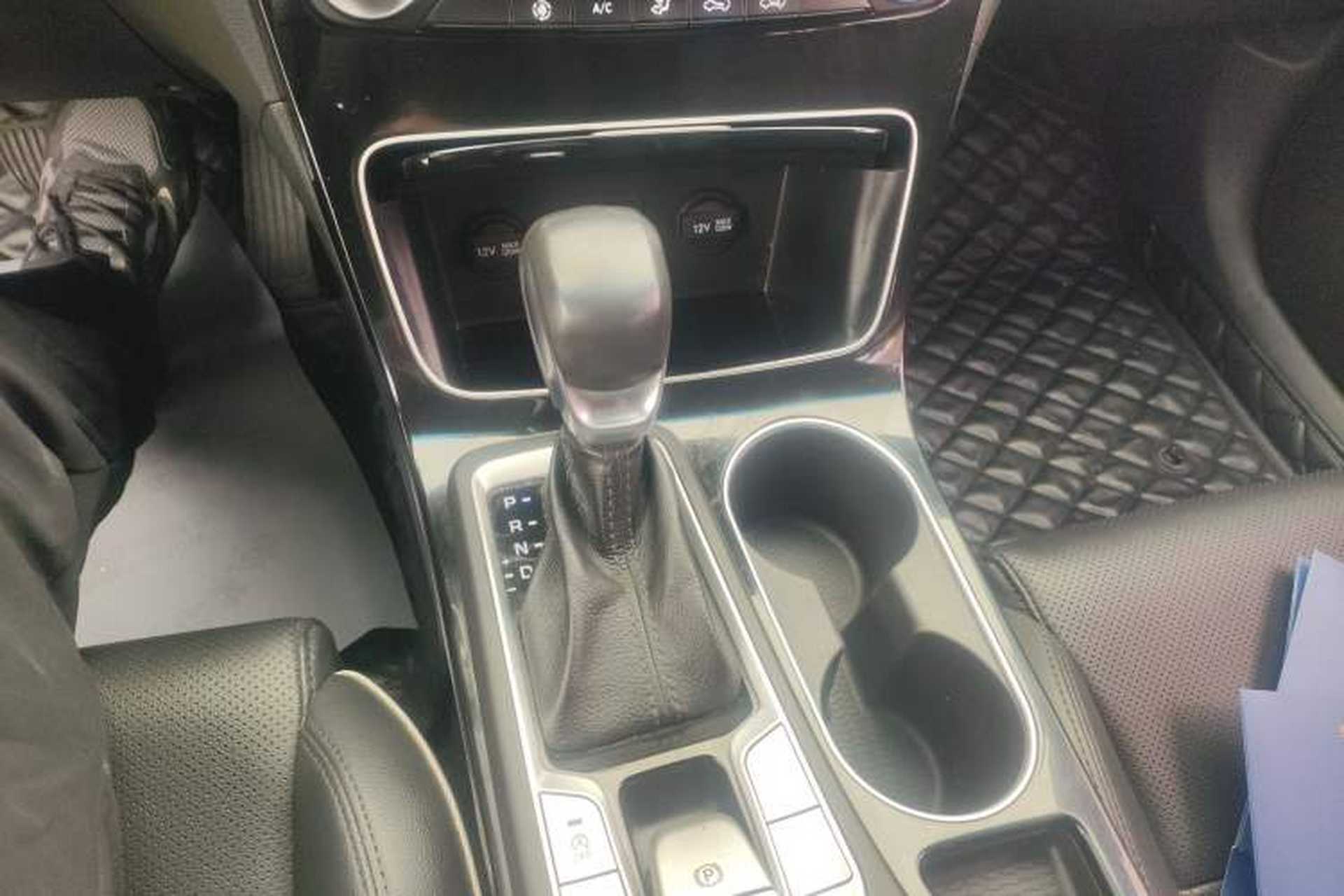 Used Hyundai Tucson 2019 280TGDi Dual-Clutch Two-Wheel Drive Fashion Edition China V Standard Gear Lever