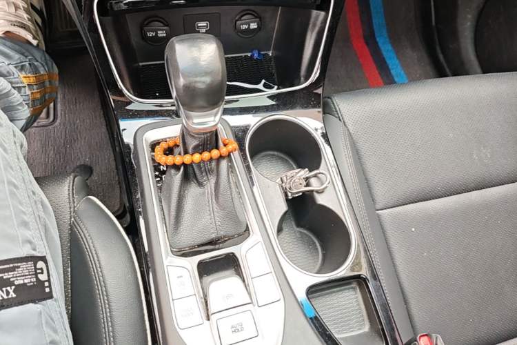 Used Hyundai Tucson 2019 280TGDi Dual-Clutch Two-Wheel Drive Fashion Edition China V Standard Gear Lever