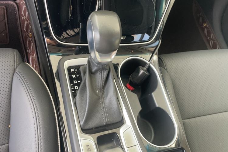 Used Hyundai Tucson 2019 280TGDi Dual-Clutch Two-Wheel Drive Fashion Edition China VI Standard Gear Lever