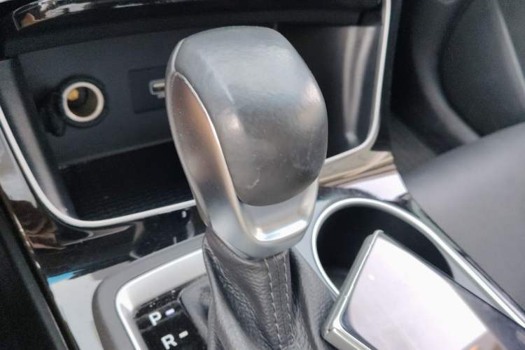 Used Hyundai Tucson 2019 280TGDi Dual-Clutch Two-Wheel Drive Smart Connect Version China V Standard Gear Lever
