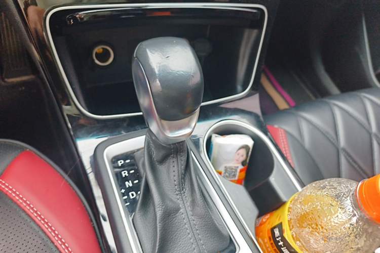 Used Hyundai Tucson 2019 280TGDi Dual-Clutch Two-Wheel Drive Fashion Edition China VI Standard Gear Lever