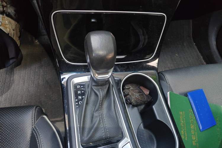 Used Hyundai Tucson 2019 280TGDi Dual-Clutch Two-Wheel Drive Fashion Edition China VI Standard Gear Lever