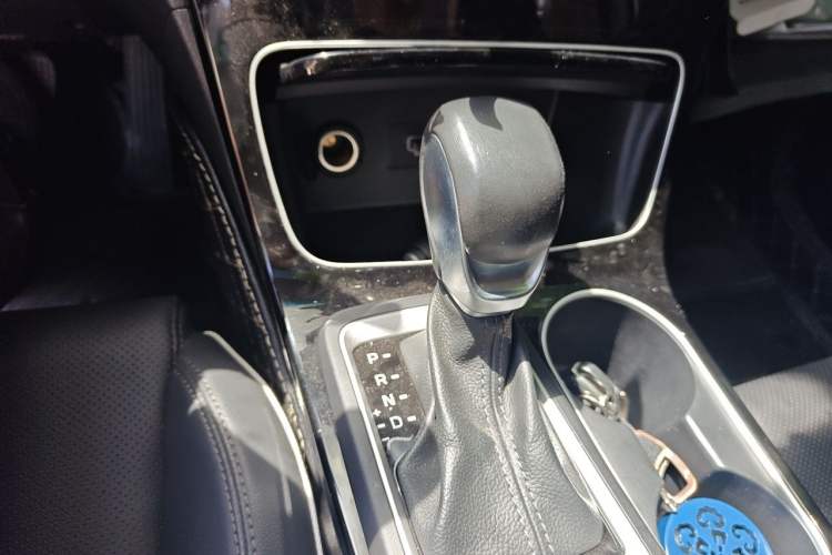 Used Hyundai Tucson 2019 280TGDi Dual-Clutch Two-Wheel Drive Fashion Edition China VI Standard Gear Lever