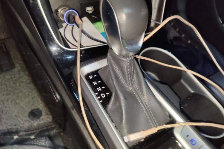 Used Hyundai Tucson 2019 280TGDi Dual-Clutch Two-Wheel Drive Smart Connect Version China V Standard Gear Lever