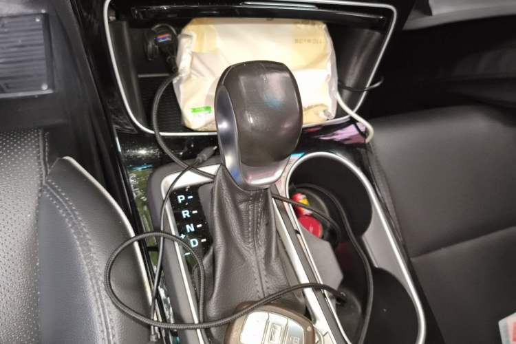 Used Hyundai Tucson 2019 280TGDi Dual-Clutch Two-Wheel Drive Fashion Edition China VI Standard Gear Lever