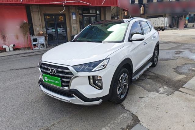 Used Hyundai Tucson 2019 280TGDi Dual-Clutch Two-Wheel Drive Fashion Edition China VI Standard