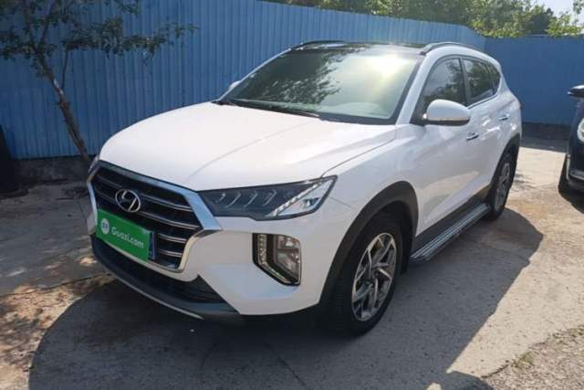 Used Hyundai Tucson 2019 280TGDi Dual-Clutch Two-Wheel Drive Fashion Edition China VI Standard