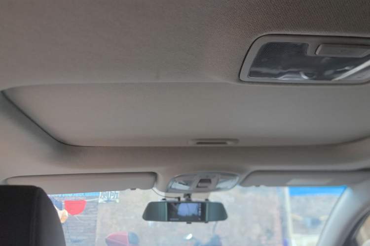 Used Hyundai Tucson 2019 280TGDi Dual-Clutch Two-Wheel Drive Smart Connect Version China VI Headliner